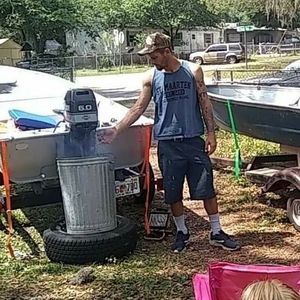 Meet your Posher, Robert